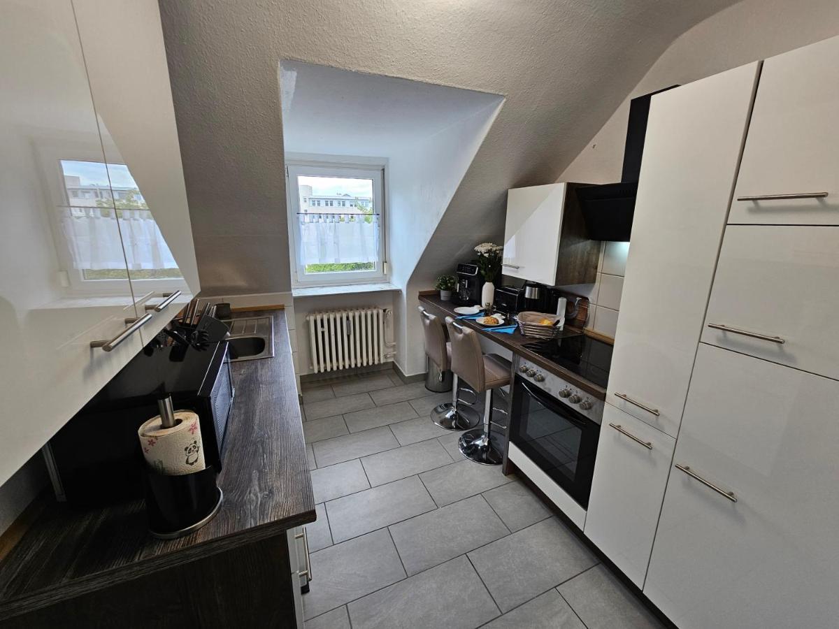 Exklusives Und Helles Dachgeschoss-Apartment No 3 Im Zentrum Von Kassel, Schnelles 1Gbit Internet, Geschirrspueler, Boxspringbetten Exterior foto