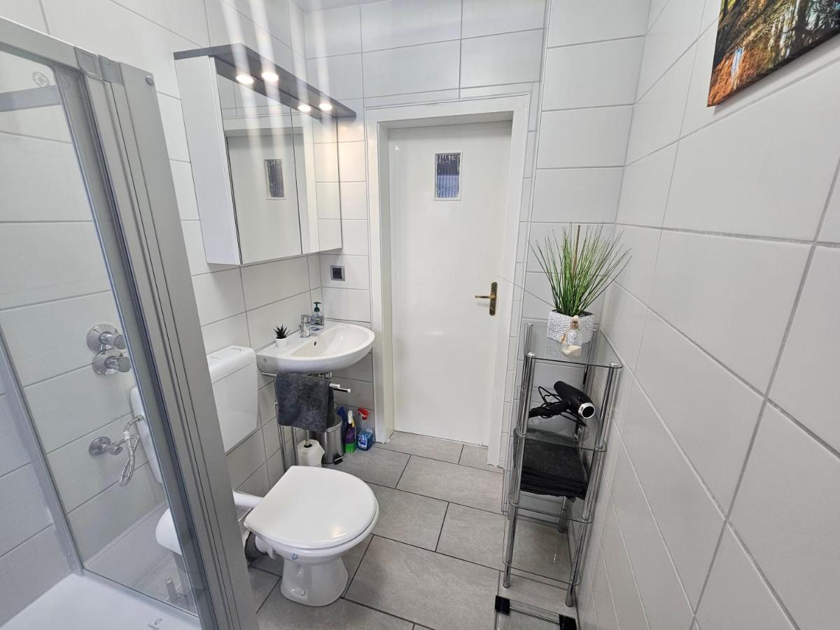Exklusives Und Helles Dachgeschoss-Apartment No 3 Im Zentrum Von Kassel, Schnelles 1Gbit Internet, Geschirrspueler, Boxspringbetten Exterior foto