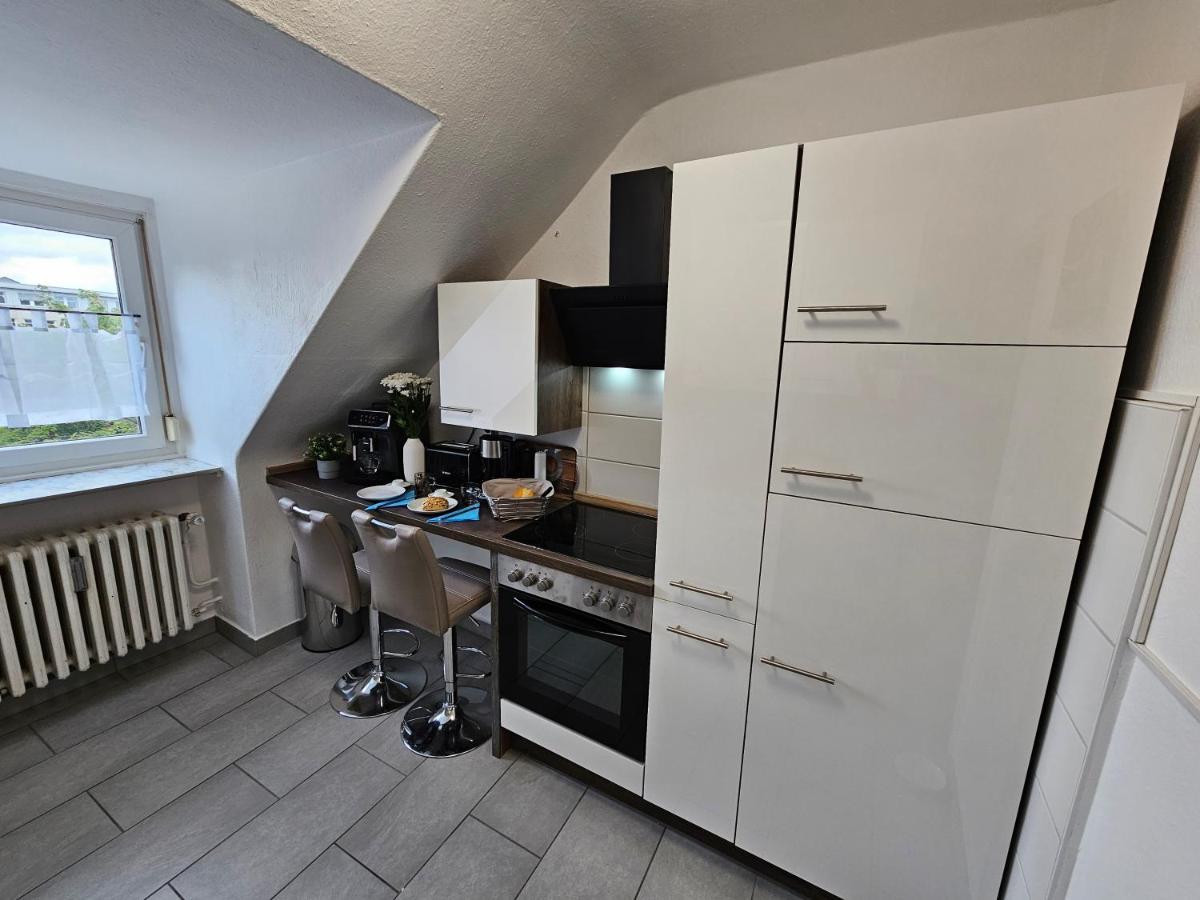 Exklusives Und Helles Dachgeschoss-Apartment No 3 Im Zentrum Von Kassel, Schnelles 1Gbit Internet, Geschirrspueler, Boxspringbetten Exterior foto