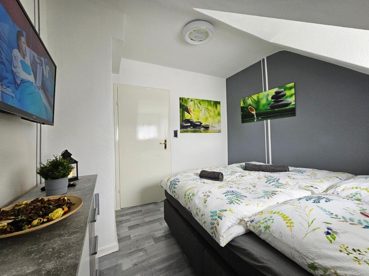 Exklusives Und Helles Dachgeschoss-Apartment No 3 Im Zentrum Von Kassel, Schnelles 1Gbit Internet, Geschirrspueler, Boxspringbetten Exterior foto
