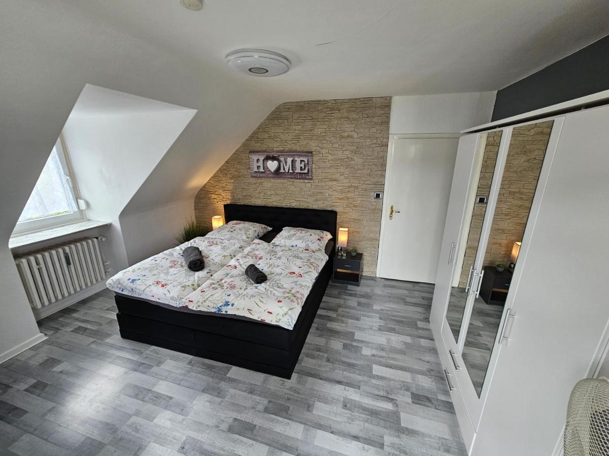 Exklusives Und Helles Dachgeschoss-Apartment No 3 Im Zentrum Von Kassel, Schnelles 1Gbit Internet, Geschirrspueler, Boxspringbetten Exterior foto